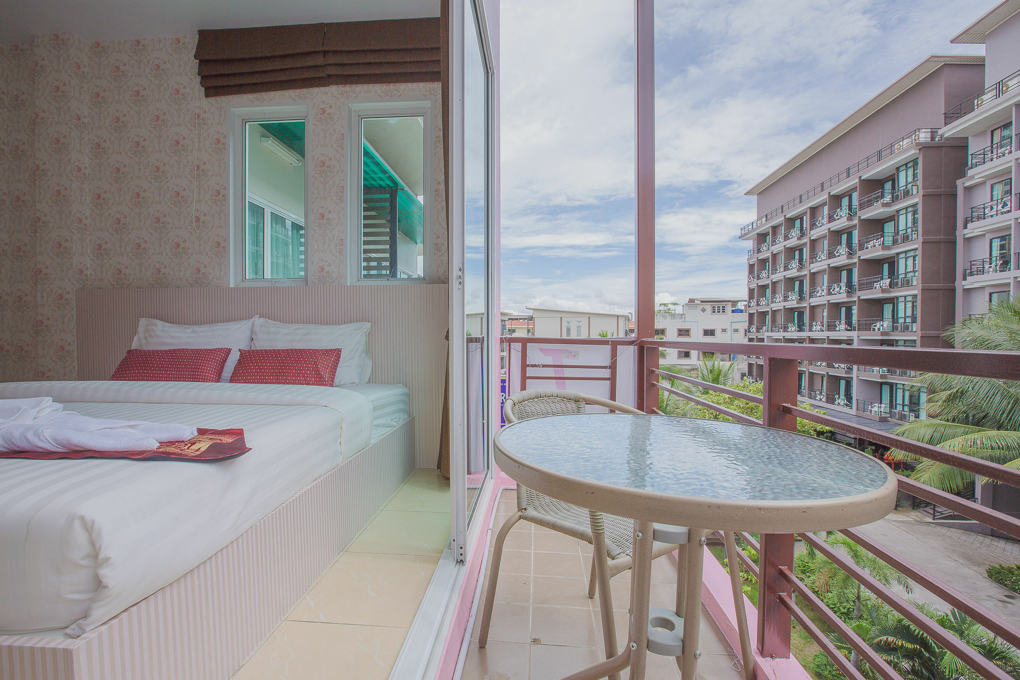 Guest house Jasmine House @ 2*